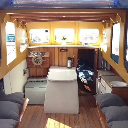 Yachten Emma Botel Fanø